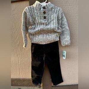 New with tags. Boys warm & cozy 2 piece outfit. Size 2T.